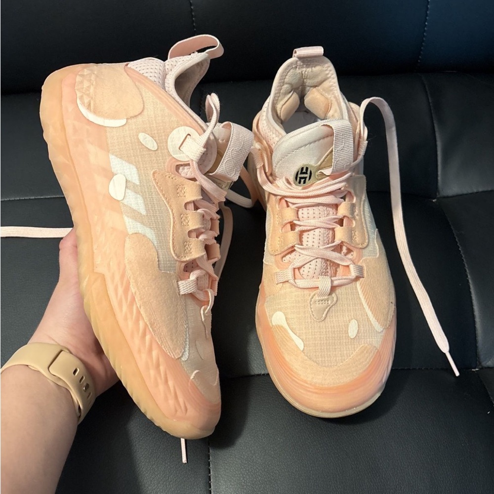 2021 Harden Vol. 5 'Icey Pink' Size 6 In Men’s